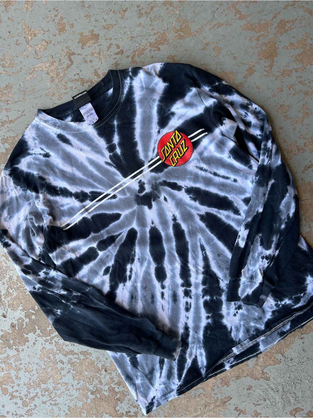 Santa Cruz Skateboards Black & White Tie-Dye Long Sleeve Tee with Red Logo